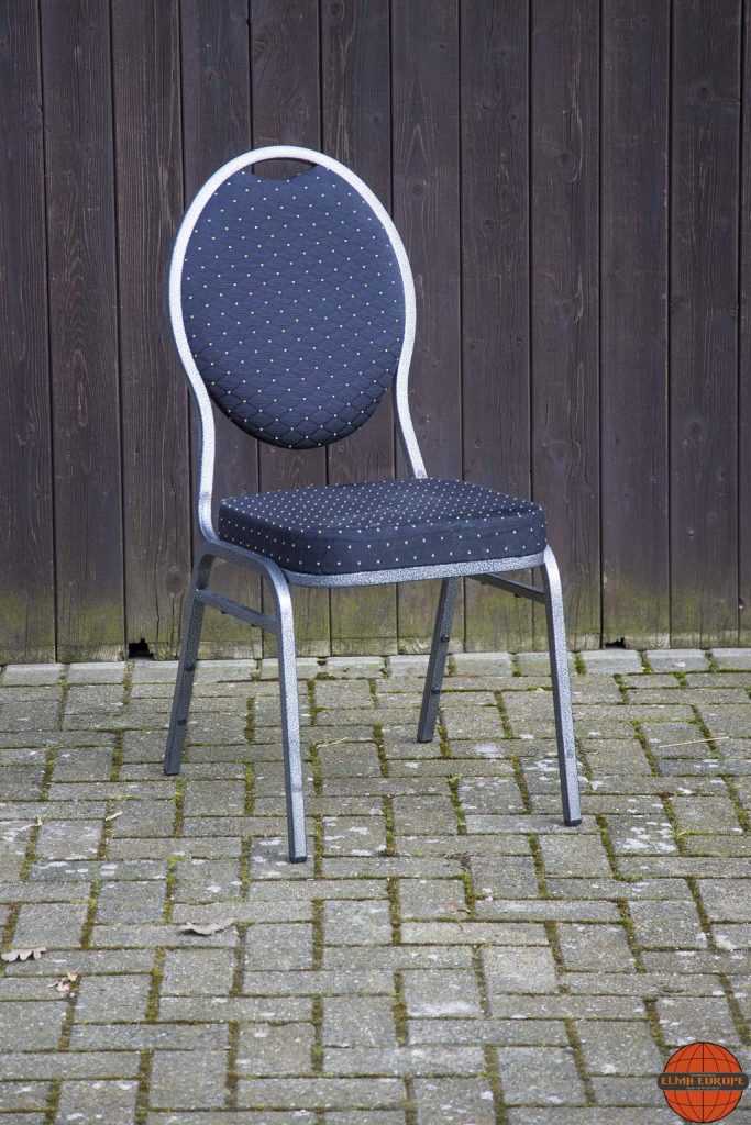 Equipment 9 ELMA Stuehle